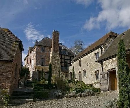 Old Downton Lodge Ludlow Exterior photo